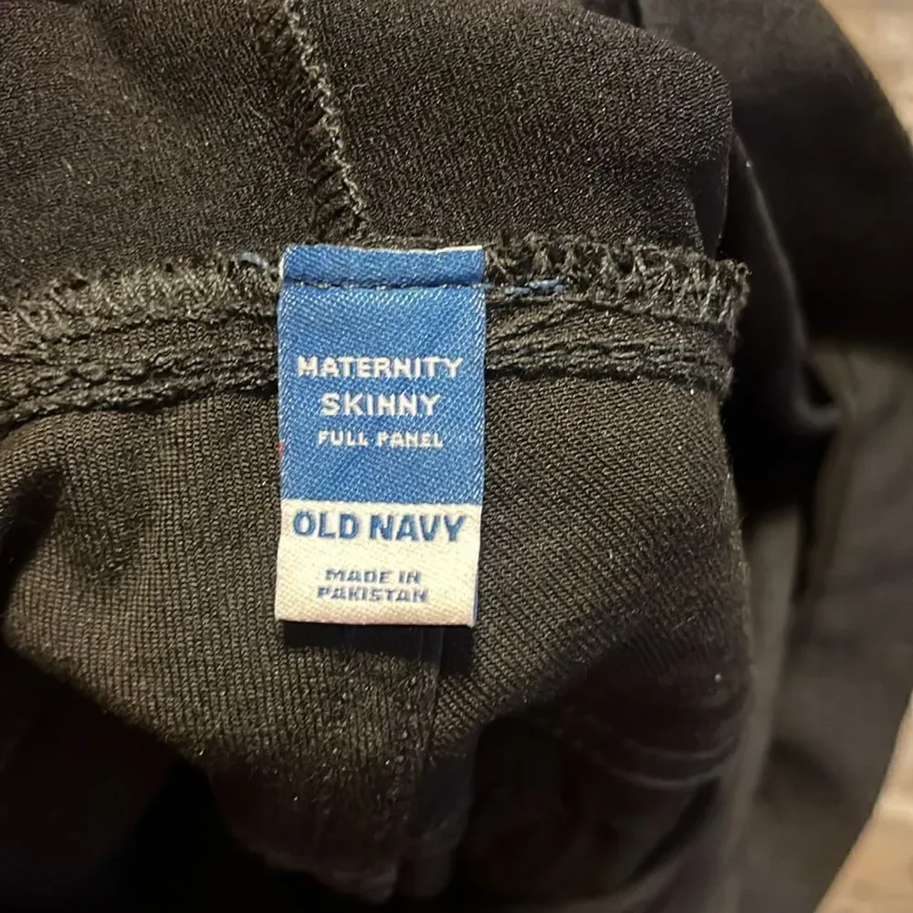 Old Navy Maternity Full-Panel Wow Skinny Jeans